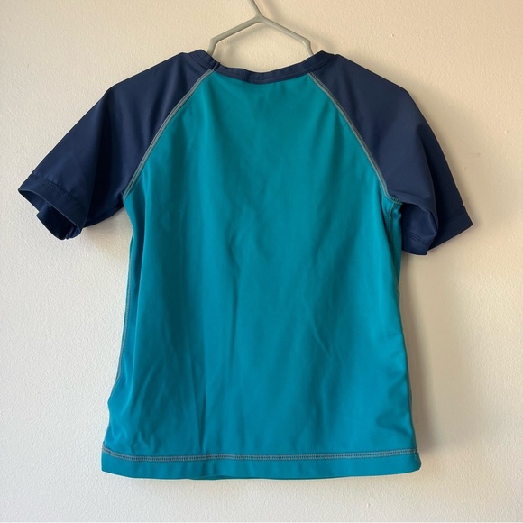 🌼 5/$25 Old Navy Boys Rash Guard Swim Shirt Blue Navy UPF 3T Summer Beach - Picture 8 of 9
